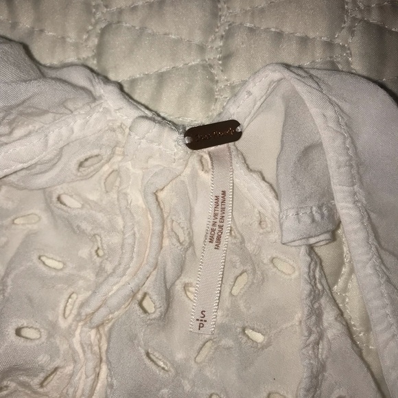 Flower eyelit ruffle tank tank top - Picture 6 of 6